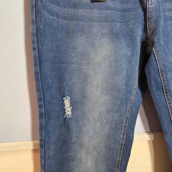 Fashion Nova Size 16 Faded Medium Wash Denim Blue Distressed Flare Jeans - Picture 4 of 12